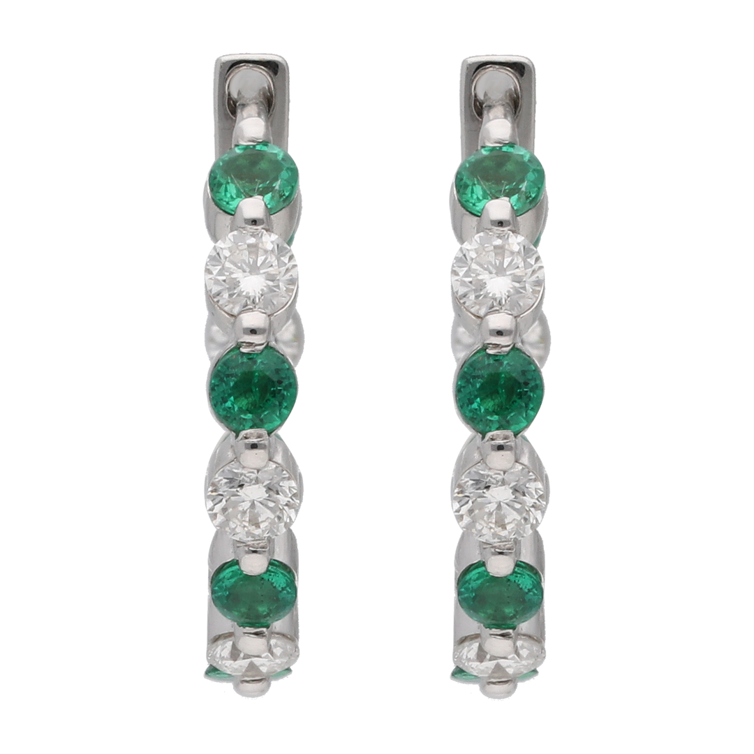 Huggies esmeraldas y brillantes 14K