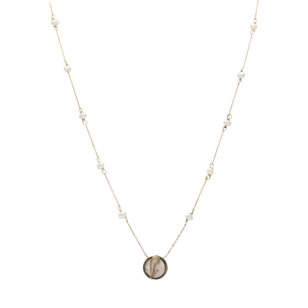 Collar perlas y medalla Virgen orando 10K