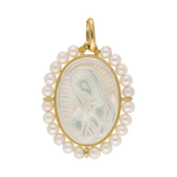 Medalla Guadalupe madre perla 14K