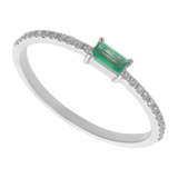 Anillo baguette esmeralda y brillantes 14K
