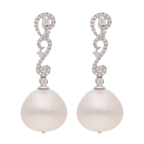 Aretes largos oro blanco 18K brillantes y calabazo 16 mm