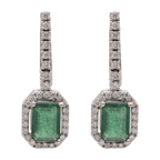 Aretes tira brillantes y esmeralda 18K