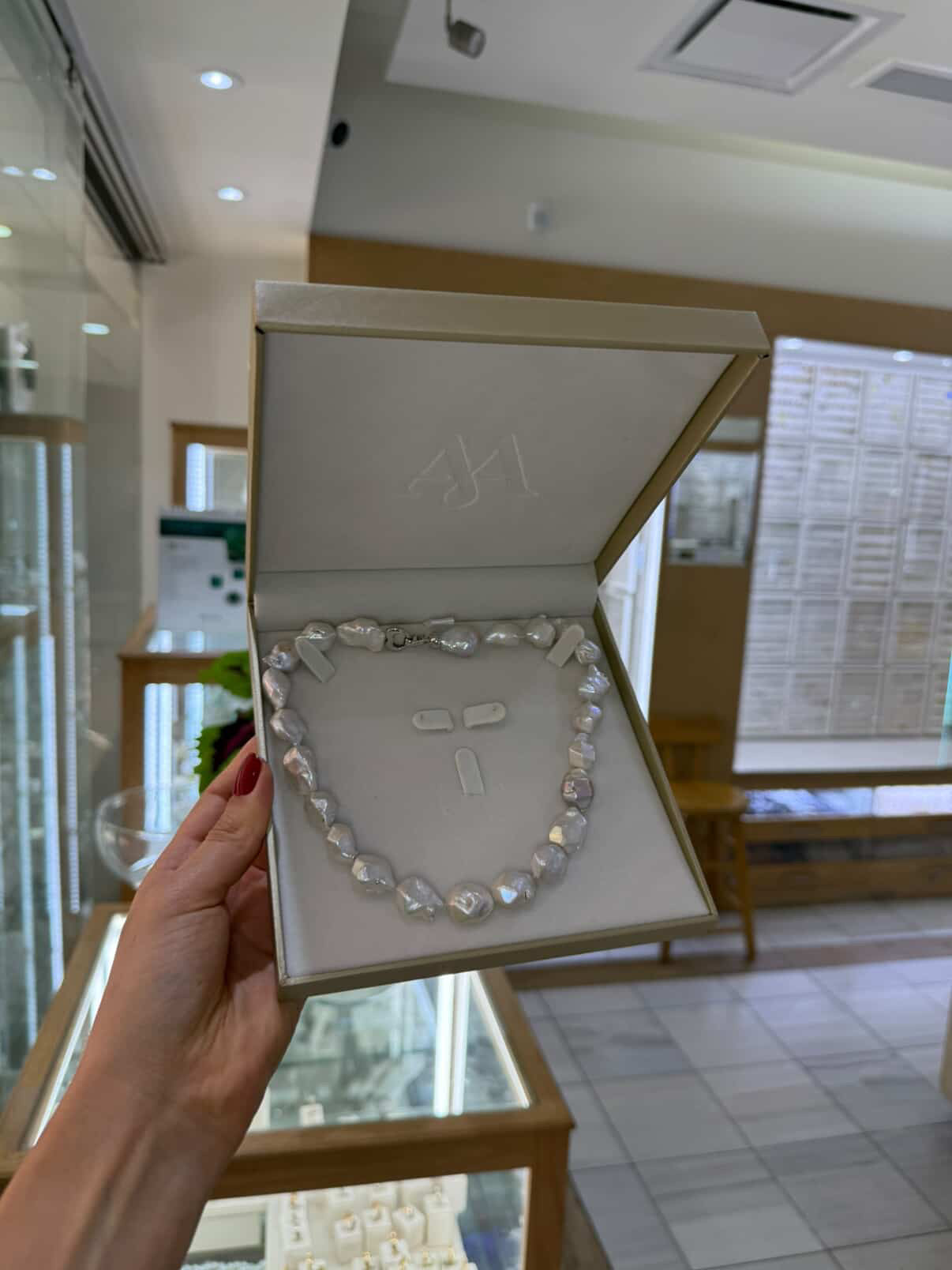 Collar perlas barroca blancas