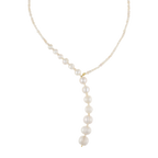 Collar perlas corbatín