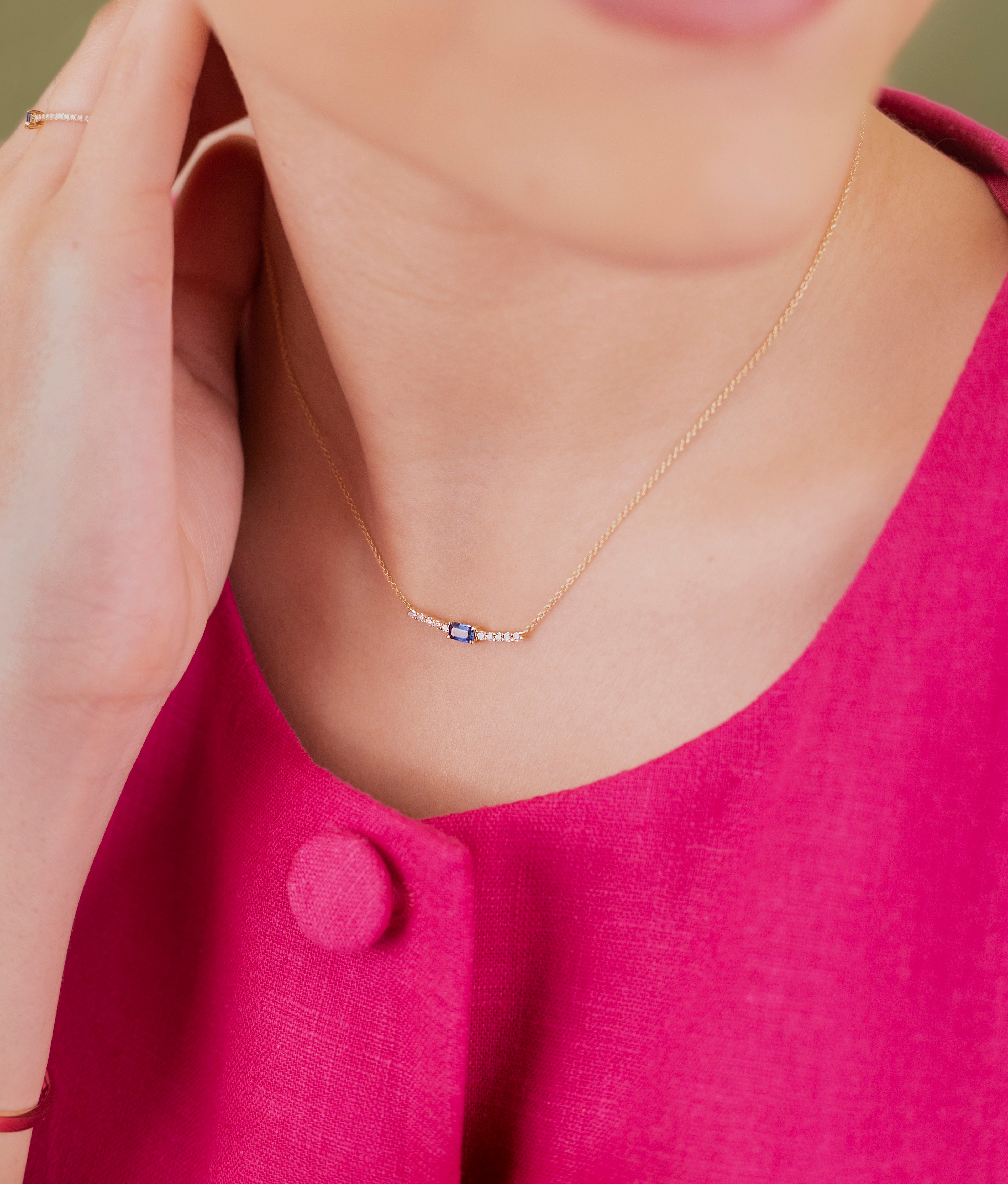 Collar sonrisa zafiro baguette y brillantes 14K