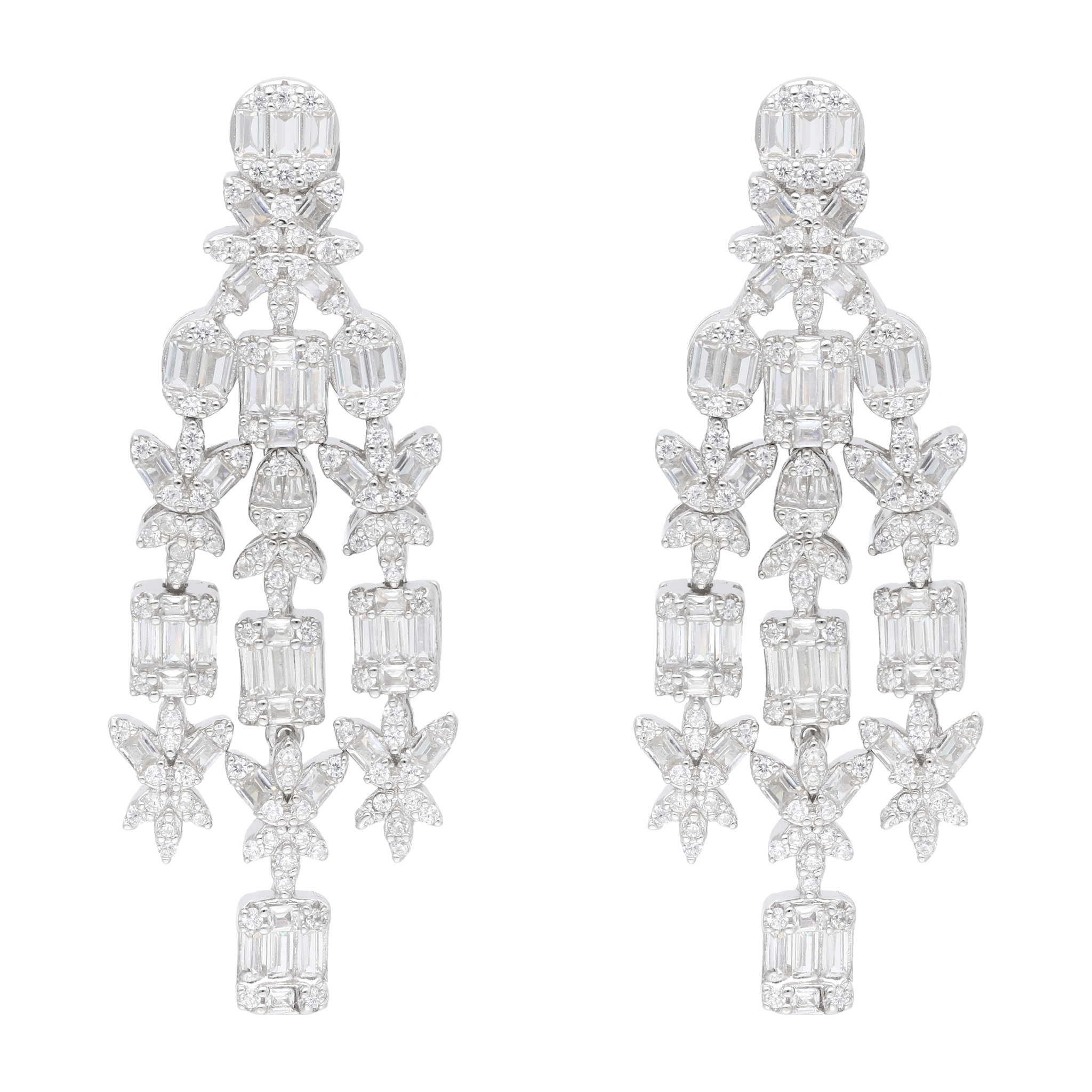 Aretes chandelier largos circonias plata