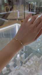 Pulsera perlas blancas y bolitas oro 14K