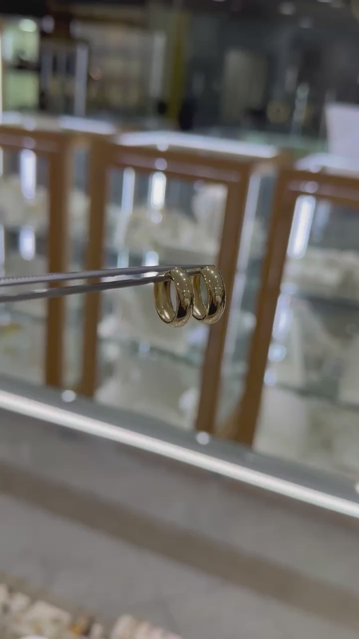 Arracadas lisas oro amarillo 14K