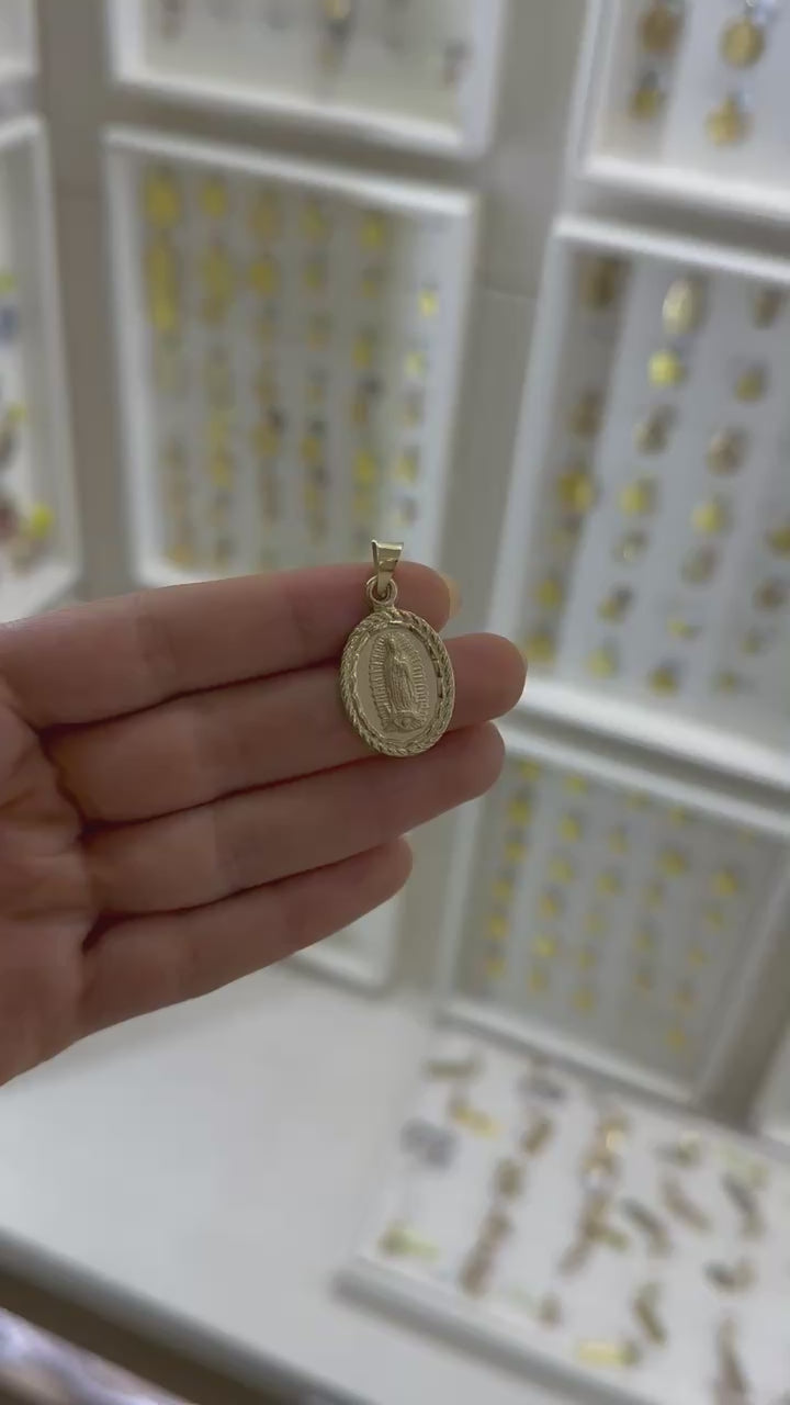 Medalla oval Guadalupe bisel soga 14K