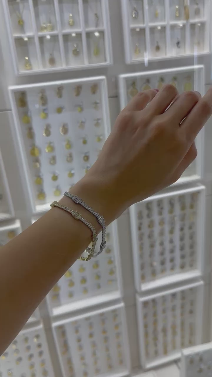 Pulsera tipo tennis baguettes circonias plata