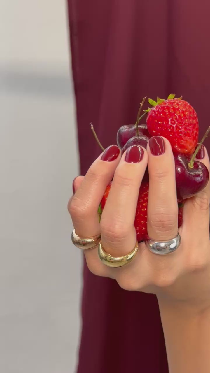 Anillo cabuchón hueco 14K