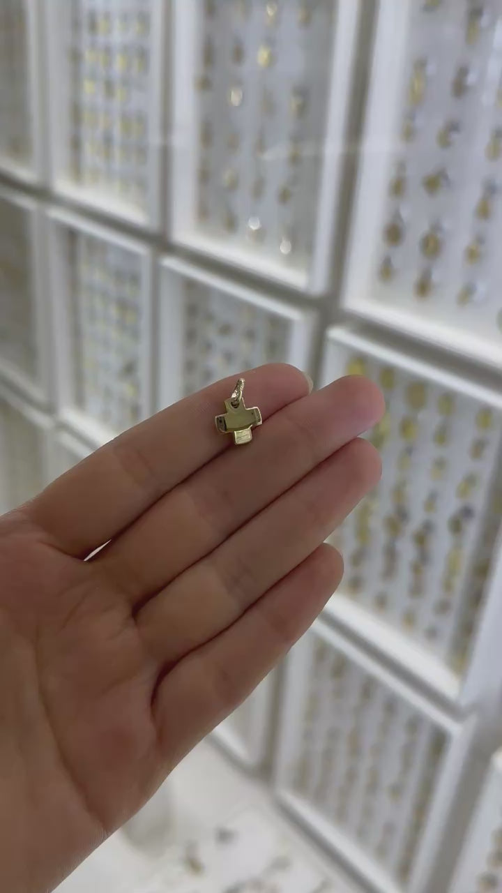 Cruz mini tipo roja lisa 14K