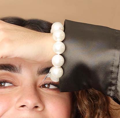Pulsera perlas blancas